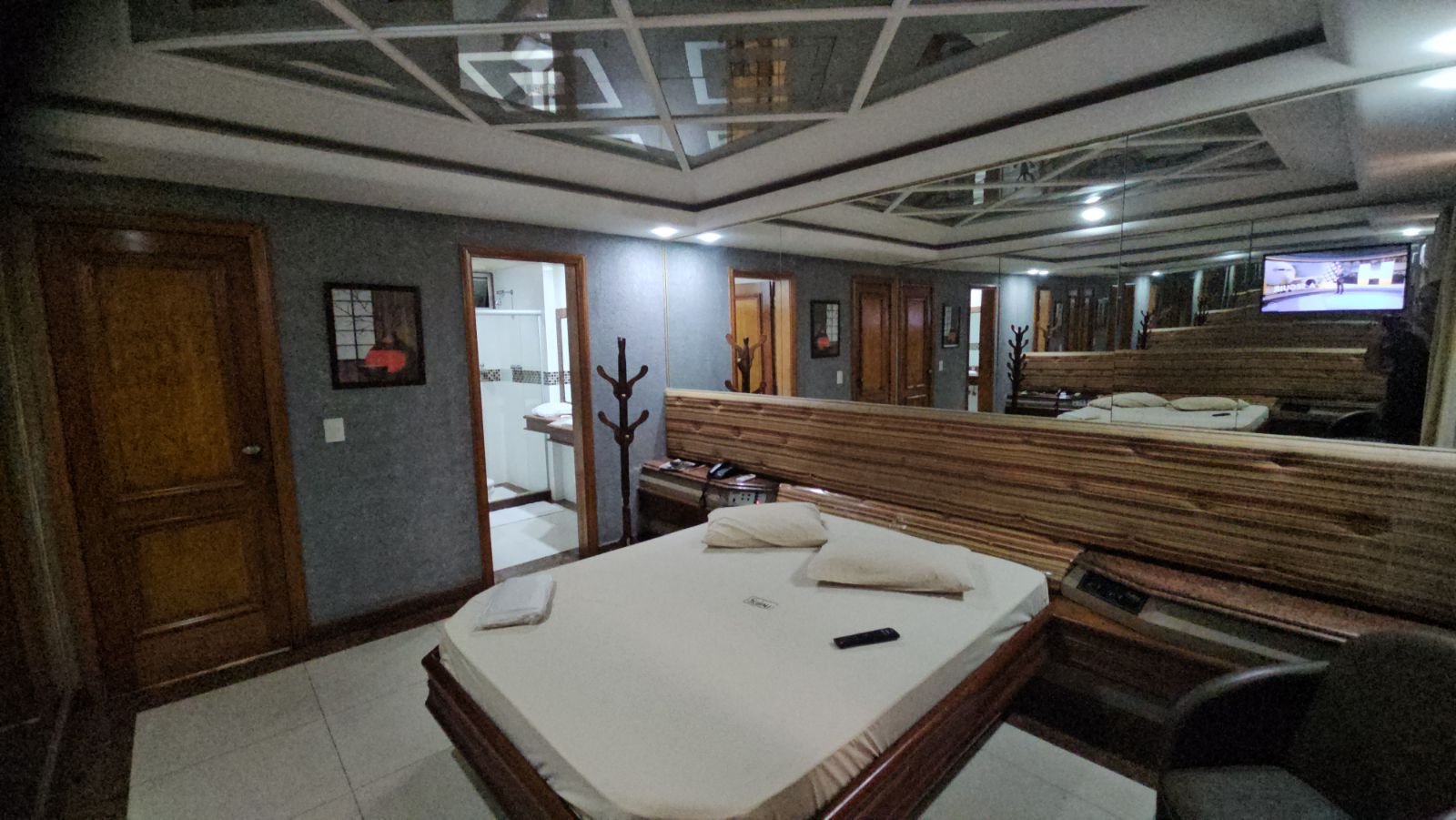 Cama king