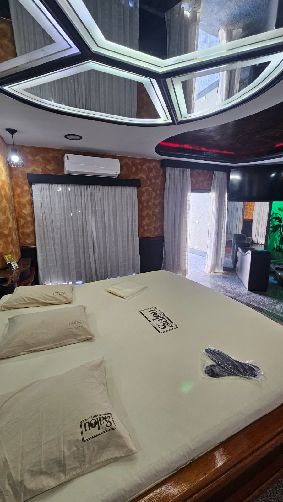 Cama king